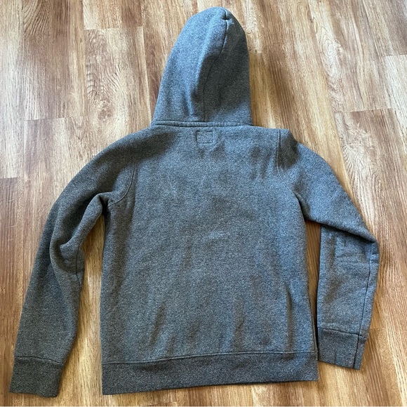 TNA Aritzia Grey Pink Embroidered‎ Logo Pullover Hoodie Women's Size Medium - Picture 4 of 7